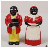 Salt & Pepper Shakers / 1 Set