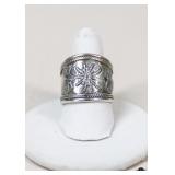Sz 7.5 Sterling Silver Ring