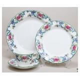 Royal Doulton 38 pc China Set
