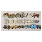 Clip On Earrings / 16 pr