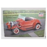 Minicraft 31 Ford A-VS Model Kit