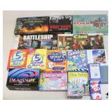 Board Game +  Assortment / 14 Pc