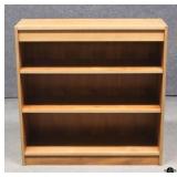 Bookshelf w/ 3 Shelves