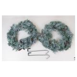 24" Lighted Wreaths / 2 pc