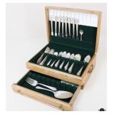Rogers Bros Flatware Set w/Case