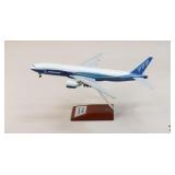 Boeing 777-200 Model Airplane