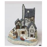 David Winter Cottages Collectible Figure David Winter Cottages Collectible Figure