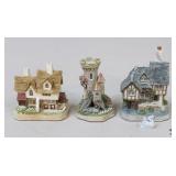 David Winter Cottages Collectible Figures/ 3pc David Winter Cottages Collectible Figures/ 3pc