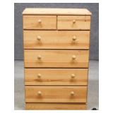 Chest of Drawers Chest of Drawers