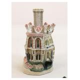 David Winter Cottages Collectible Figure