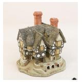 David Winter Cottages Collectible Figure