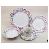 Vitromaster 25pc China Set