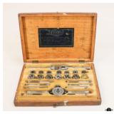 S.W. Card Mfg. Co. Threading Set