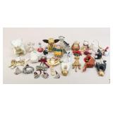 Cat Ornaments / 24 pcs