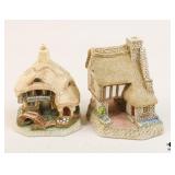 David Winter Cottages Collectible Figures/ 2pc