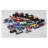 Hot Wheels, Monster Trucks + Assortment / 31 Pc