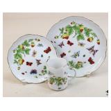 Porcelain China Set / 21 pc