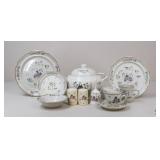 "Heartland" 22pc Stoneware Set by International