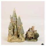David Winter Cottages Collectible Figurines / 2 pc