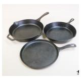 Victoria + Cast Iron Skillets / 3 Pc