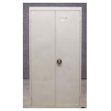 Locking Metal Storage Cabinet w/Keys