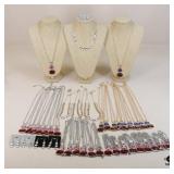 Costume Necklaces & Earrings / 43 pc
