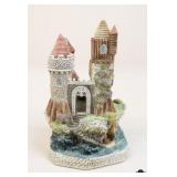 David Winter Cottage Figurine