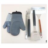 Outdoor Grilling Tool  Set W/ Nautica  Oven Mitt