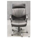 Rolling Office Arm Chair