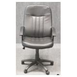 Rolling Office Arm Chair