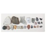 Arrowhead Fragments / 22 pcs