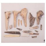 Bone Fragments / 19 pcs
