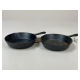 Cracker Barrel Cast Iron Pans / 2 pc