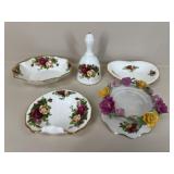 Royal Albert Bone China / 5 pc