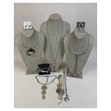 Chicoï¿½s Jewelry / 10 pc