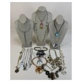 Chicoï¿½s Necklaces / 15 pc