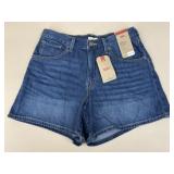 NEW Leviï¿½s Sz 30 Mid-Thigh Shorts