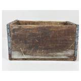 Vintage Canada Dry Beverage Crate