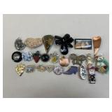Brooches/ 23 pc