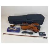 Palatino Violin w/ Case, Bow, Rests, Tuner