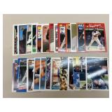 Tony Gwynn Baseball Cards/ 25