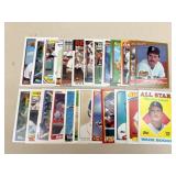 Wade Boggs Baseball Cards/ 25