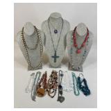 Assorted Necklaces / 13pc