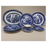 Blue & White Chinaware / 9 pc