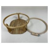 Embroidery Hoops/ 2 pc