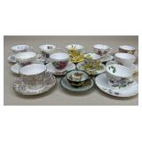 Cups & Saucers / 12 Sets