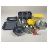 Bakeware & Tupperware