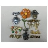 Brooches / 10 pc