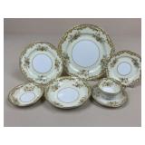 Noritake "Nanarosa" China Set Service for 12