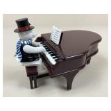 Gold Label Collection "Play It Again" Polar Bear